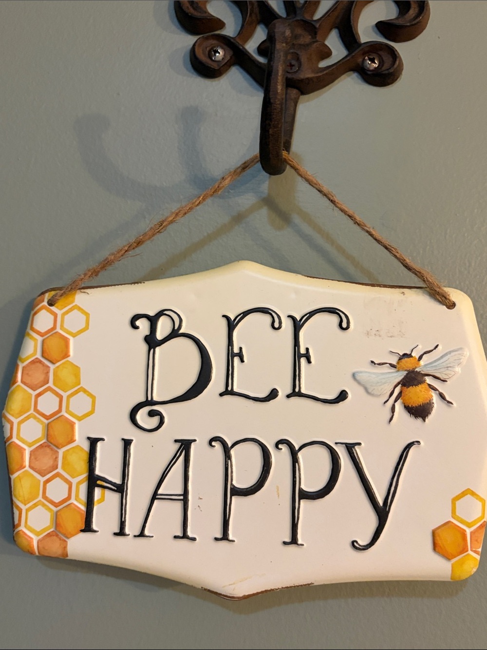 Bee Happy metal Wall Plaque art sign bees farmhouse cottage